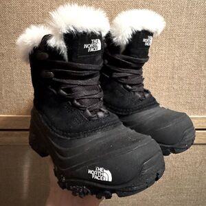 The North Face kids Shellista V Lace Waterproof Boots